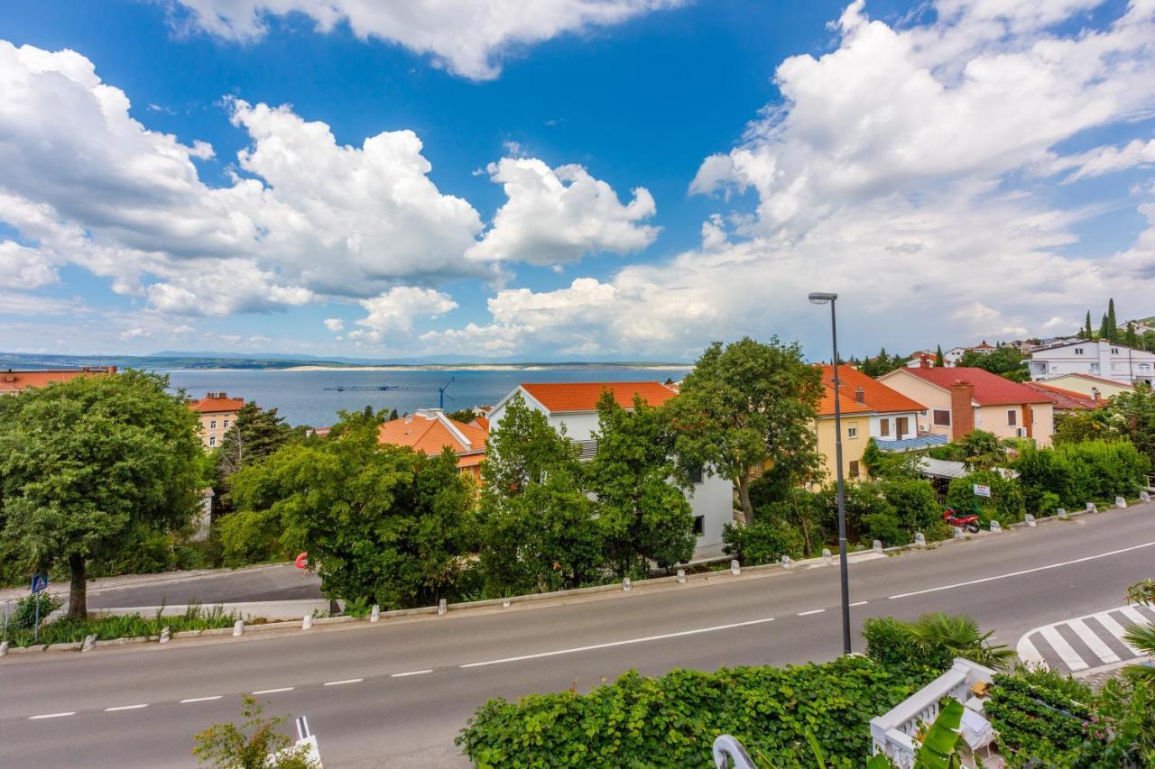 Apartments With A Parking Space Crikvenica - 5478 Eksteriør billede